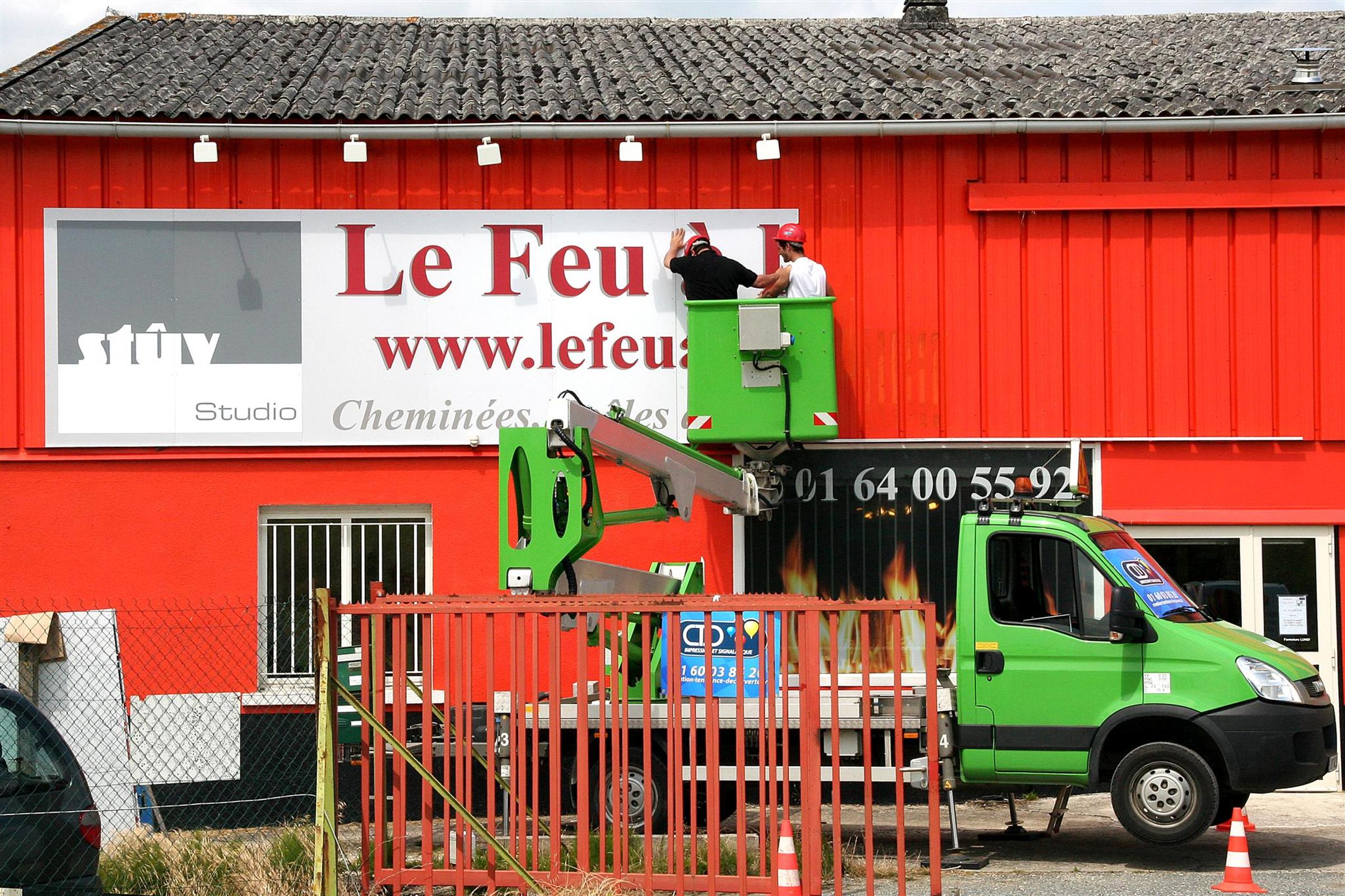 Enseigne publicitaire